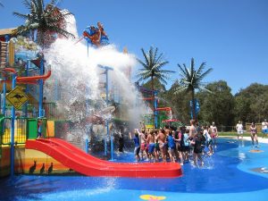 840479-jamberoo-action-park